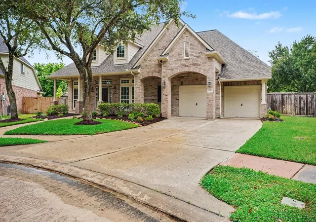 3rd image of 1017 Misty Trails Ln, League City, TX 77573 | MLS# 25299629
