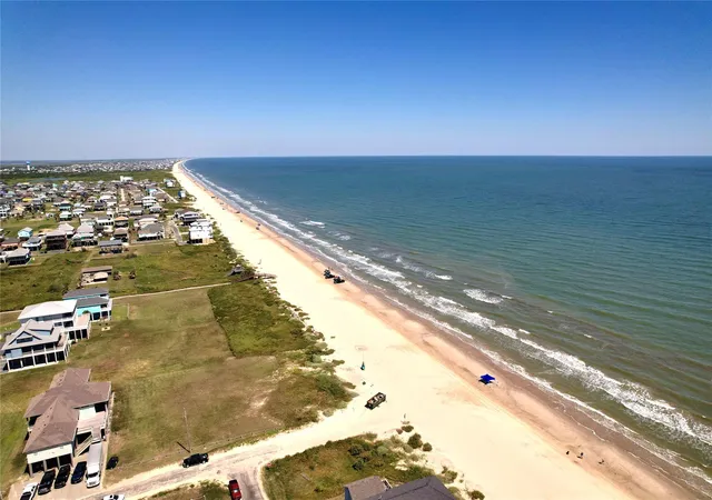 Photo 3 of Land for sale at 915 S Selwyn Rd, Port Bolivar, TX 77650 | MLS# 98272622 | Listing updated on 2026-09-23