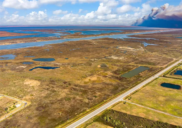 3rd image of 201 Tx-87, Gilchrist, TX 77617 | MLS# 33880536