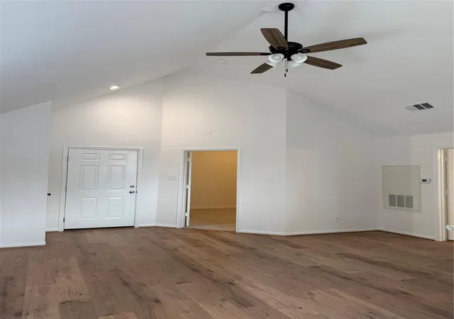 4th image of 2300 Old Spanish Trl #2103, Houston, TX 77054 | MLS# 14399524