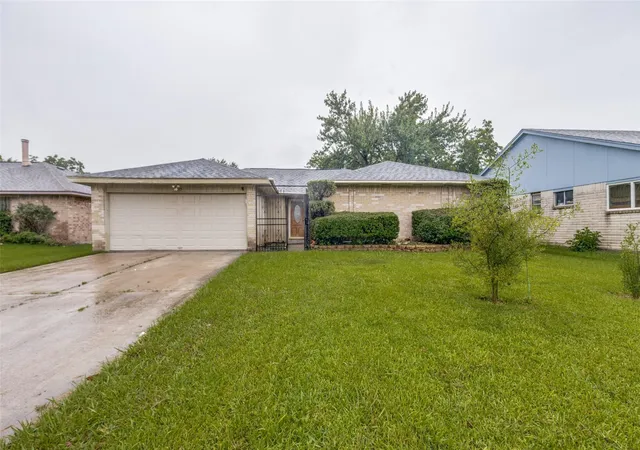 Photo 3 of Single family home for sale at 1415 Leadenhall Cir, Channelview, TX 77530 | MLS# 54249014 | Listing updated on 2026-07-18