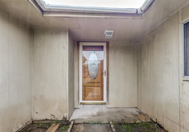 Photo 4 of Single family home for sale at 1415 Leadenhall Cir, Channelview, TX 77530 | MLS# 54249014 | Listing updated on 2026-07-18
