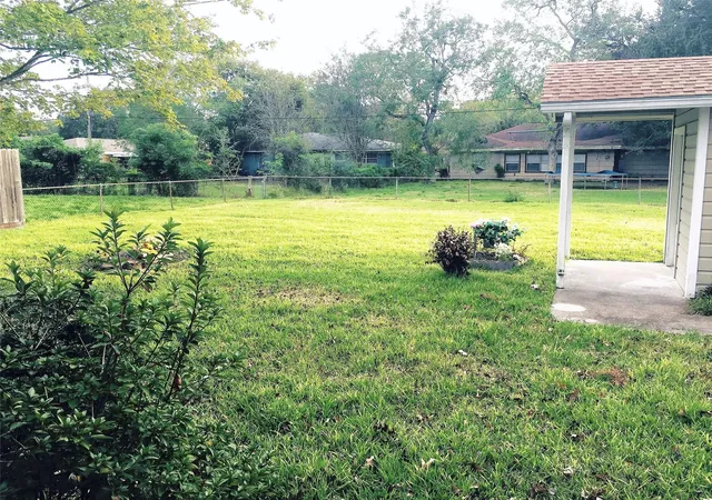 Homes for sale in La Marque, TX | 2809 Rosadele St, La Marque, TX 77568 | MLS# 93171067