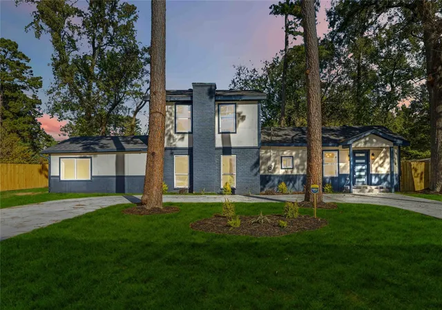 3rd image of 18234 Atkinson Ln, Conroe, TX 77384 | MLS# 65755941