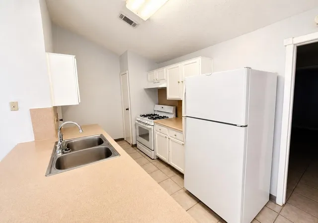 Photo 3 of Single family home for sale at 3105 Oak Rock Cir, Spring, TX 77373 | MLS# 34601937 | Listing updated on 2026-09-16
