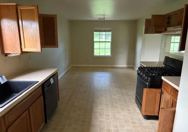 Photo 3 of Sale Pending at 412 Durazno Rd, Freeport, TX 77541 | MLS# 17575324 | Listing updated on 2026-08-18