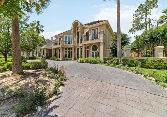 Photo 1 of Single family home for sale at 2814 Cedar Woods Pl, Houston, TX 77068 | MLS# 95115917 | Listing updated on 2026-05-15