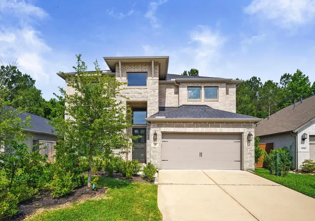 Photo 1 of Single family home for sale at 298 Sky Top Dr, Montgomery, TX 77316 | MLS# 15852405 | Listing updated on 2026-08-16