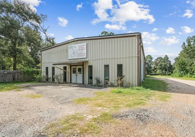 2nd image of 19962 Lowe, New Caney, TX 77357 | MLS# 94079614