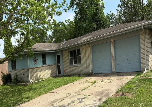 1st image of 1133 25th Ave N, Texas City, TX 77590 | MLS# 2023969