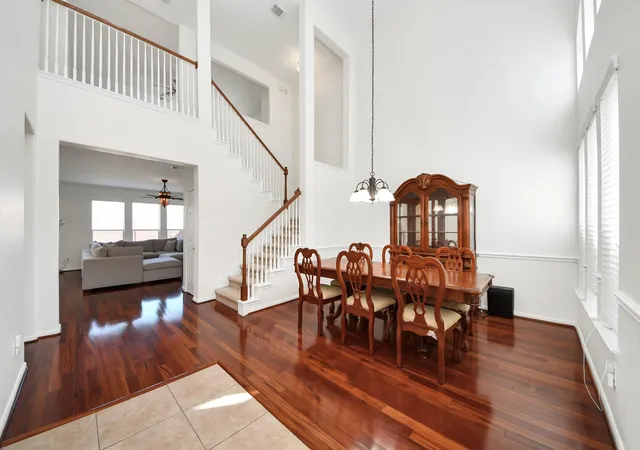 Photo 3 of Single family home for sale at 2705 Calico Crk Ln, Pearland, TX 77584 | MLS# 4232093 | Listing updated on 2026-09-07