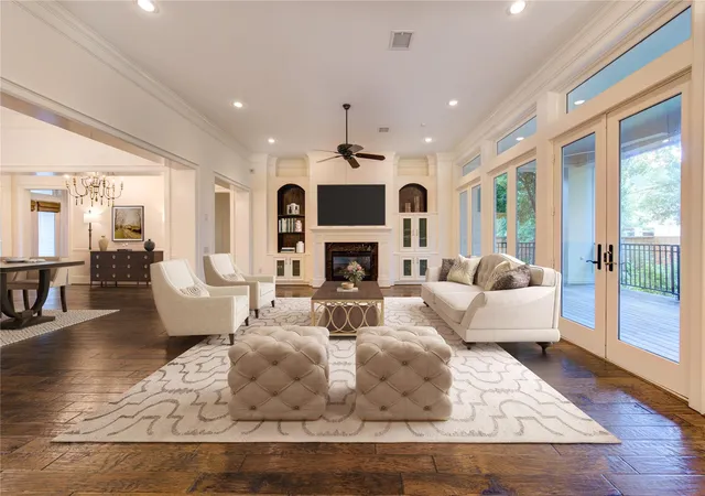 5th image of 4615 Laurel St, Bellaire, TX 77401 | MLS# 10075767