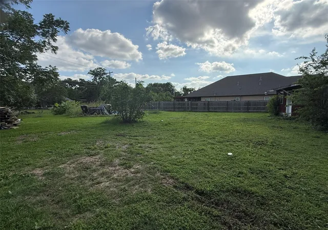 Homes for sale in Rosenberg, TX | 1008 Wilson Dr, Rosenberg, TX 77471 | MLS# 76347751