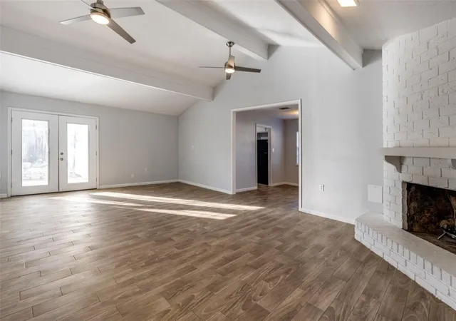 Photo 4 of Sale Pending at 6931 Wagonwheel Ln, Houston, TX 77088 | MLS# 50278930 | Listing updated on 2025-09-20
