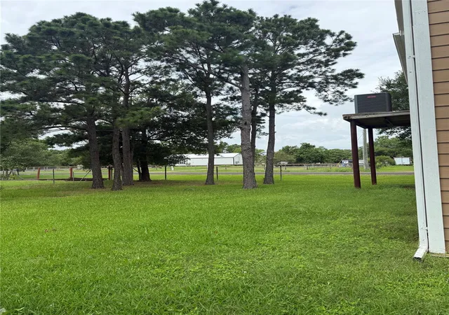 Homes for sale in Anahuac, TX | 127 Metzwright Dr, Anahuac, TX 77514 | MLS# 47891847