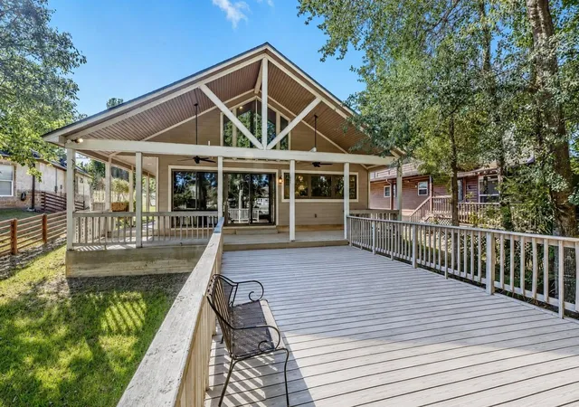 2nd image of 50 Hunters Creek Dr, Huntsville, TX 77340 | MLS# 8696190