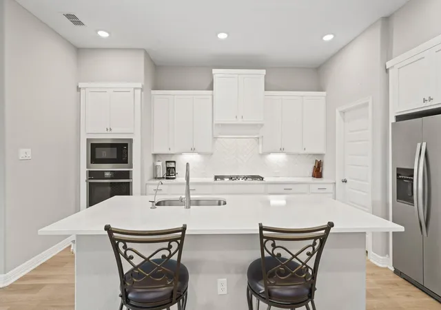 4th image of 29006 Laurel Grove Ln, Fulshear, TX 77441 | MLS# 3241927