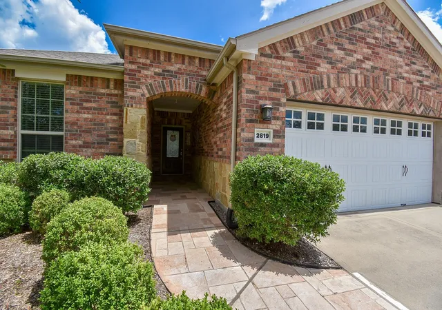 2nd image of 2819 Button Bush Dr, Richmond, TX 77469 | MLS# 69047376