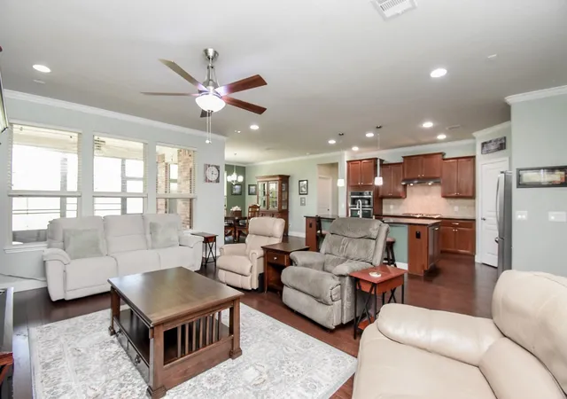 4th image of 2819 Button Bush Dr, Richmond, TX 77469 | MLS# 69047376