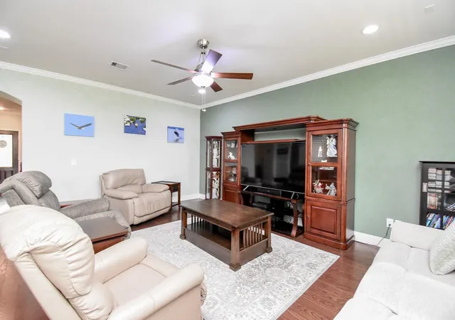 5th image of 2819 Button Bush Dr, Richmond, TX 77469 | MLS# 69047376