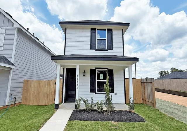 1st image of 13038 Turret Bend Wy, Willis, TX 77378 | MLS# 44421227