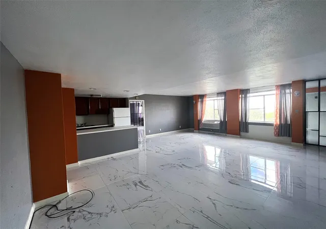 5th image of 7520 Hornwood Dr #608, Houston, TX 77036 | MLS# 94896512