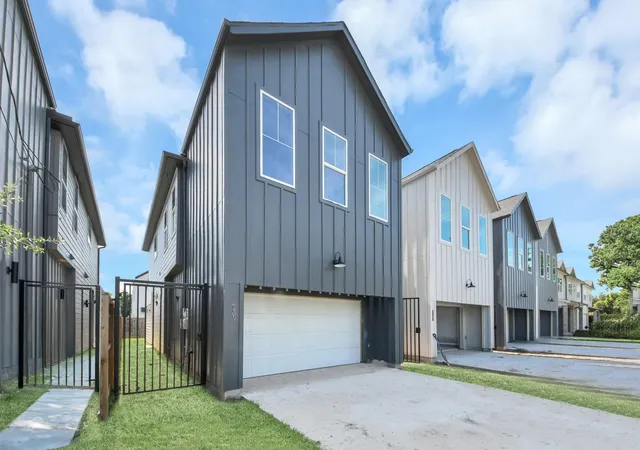 3rd image of 6407 Goforth St, Houston, TX 77021 | MLS# 66419872