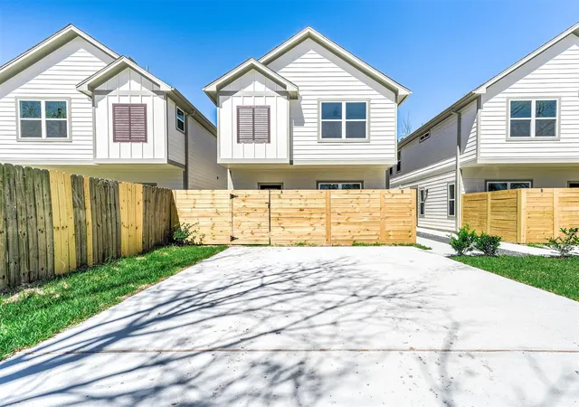 1st image of 2020 Hampton St #A B, Houston, TX 77088 | MLS# 55226976