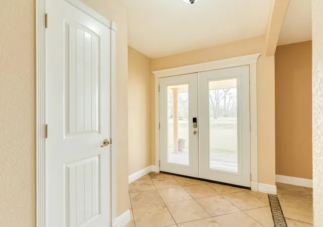 Photo 3 of Sale Pending at 400 Pecan Ests Rd #C616R, Angleton, TX 77515 | MLS# 18536440 | Listing updated on 2026-09-13