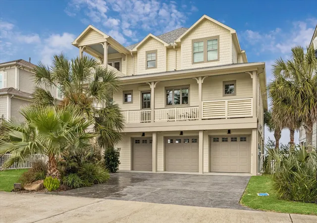 Photo 3 of Single family home for sale at 3126 Lafittes Point, Galveston, TX 77554 | MLS# 61298189 | Listing updated on 2026-07-23