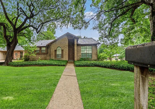 1st image of 2702 Meandering Trl, Kingwood, TX 77339 | MLS# 33962293