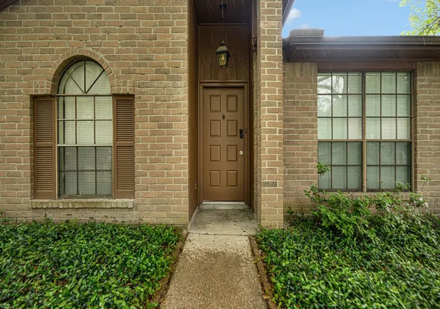 4th image of 2702 Meandering Trl, Kingwood, TX 77339 | MLS# 33962293