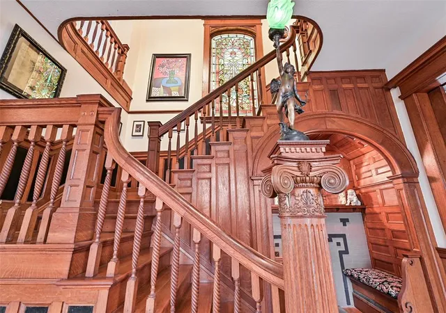 Photo 4 of Single family home for sale at 902 16Th St, Galveston, TX 77550 | MLS# 29279758 | Listing updated on 2026-08-02