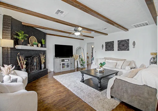 5th image of 2909 Woodmeadow Dr, Bryan, TX 77802 | MLS# 65667504