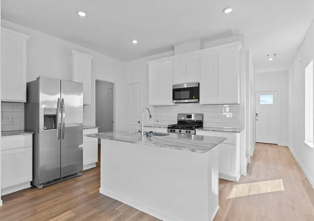 Photo 3 of Single family home for sale at 9010 Shady Cabana Way, Iowa Colony, TX 77583 | MLS# 19310214 | Listing updated on 2026-10-04