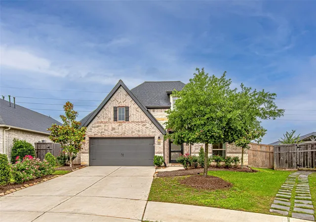 1st image of 4002 Maple Glen Dr, Fulshear, TX 77441 | MLS# 37274187