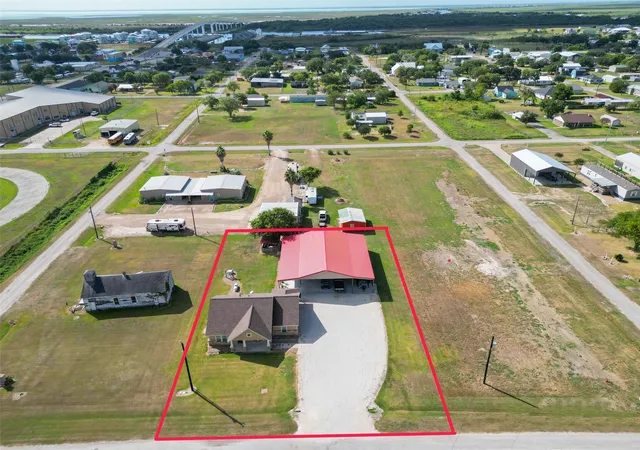 4th image of 953 Austin St, Matagorda, TX 77457 | MLS# 56338335