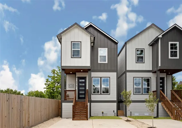 3rd image of 5947 Collingsworth St, Houston, TX 77026 | MLS# 69028420