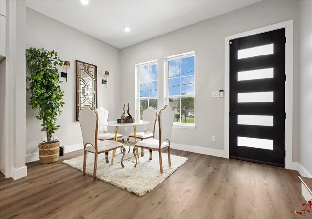 5th image of 5947 Collingsworth St, Houston, TX 77026 | MLS# 69028420