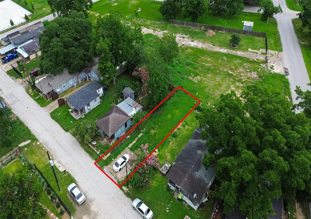 Photo 3 of Land for sale at 206 Clark St, Richmond, TX 77469 | MLS# 47227130 | Listing updated on 2026-08-25