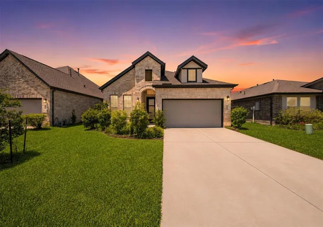 Photo 2 of Single family home for sale at 13025 Ocean Breeze Ln, La Marque, TX 77568 | MLS# 51196313 | Listing updated on 2026-09-11