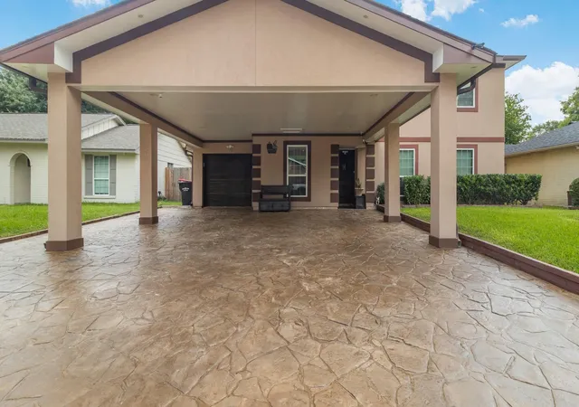 Photo 2 of Single family home for sale at 10158 Scotsbrook Dr, Houston, TX 77038 | MLS# 87803406 | Listing updated on 2026-09-10