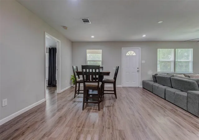 Photo 3 of Single family home for sale at 5031 Caplin St, Houston, TX 77026 | MLS# 85676606 | Listing updated on 2026-05-17