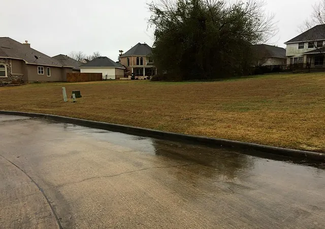 Photo 1 of Land for sale at 41 Bellingham Ct, Montgomery, TX 77356 | MLS# 31133457 | Listing updated on 2025-07-10