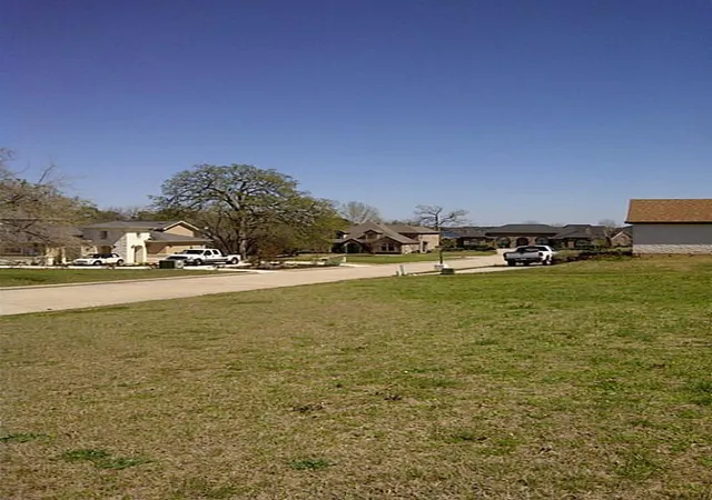 Photo 4 of Land for sale at 41 Bellingham Ct, Montgomery, TX 77356 | MLS# 31133457 | Listing updated on 2025-07-10