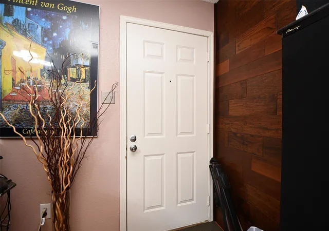 Photo 3 of Townhouse for sale at 7797 Cook Rd, Houston, TX 77072 | MLS# 67834035 | Listing updated on 2026-09-09