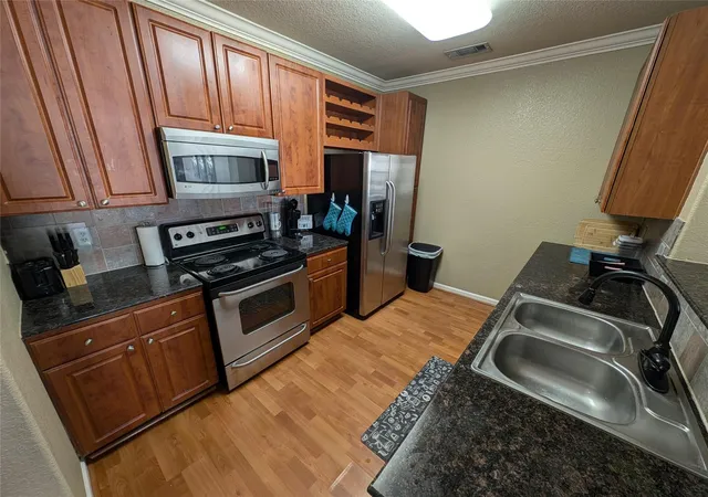 5th image of 1711 Old Spanish Trl #341, Houston, TX 77054 | MLS# 45452908