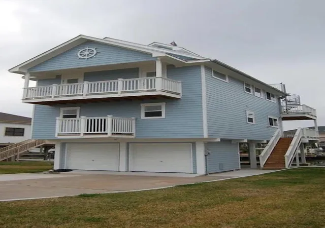 Photo 3 of Single family home for sale at 21820 Deaf P Smith Dr, Galveston, TX 77554 | MLS# 8482183 | Listing updated on 2026-03-25