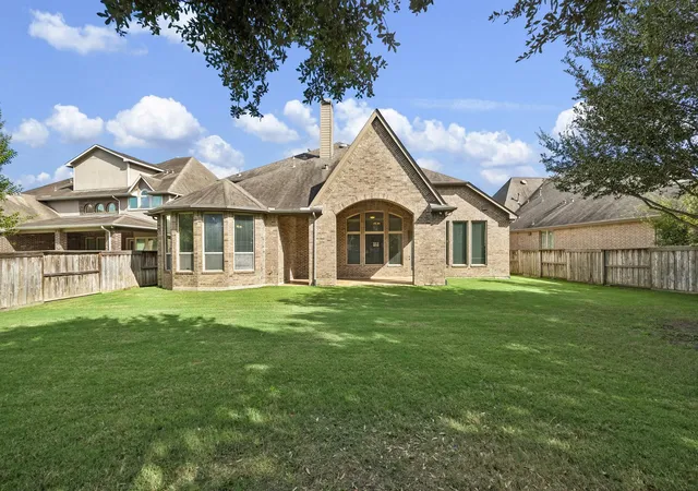 Photo 4 of Single family home for sale at 17502 Endel Way, Richmond, TX 77407 | MLS# 59363686 | Listing updated on 2026-10-03