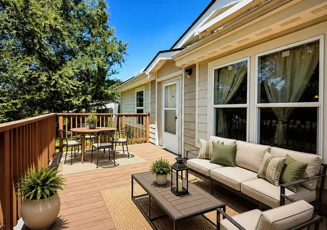 Photo 3 of Single family home for sale at 25330 Settlers Ml Rd, Magnolia, TX 77355 | MLS# 94264409 | Listing updated on 2026-09-05